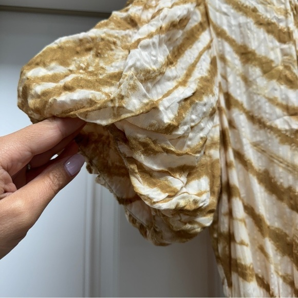 Ulla Johnson Magdalena Midi Dress Sand Tiger Print Puff Sleeves Ruffled - Picture 8 of 16